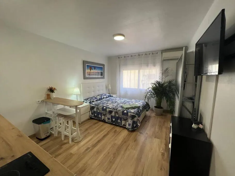 Apartamientos Roger カンブリルス