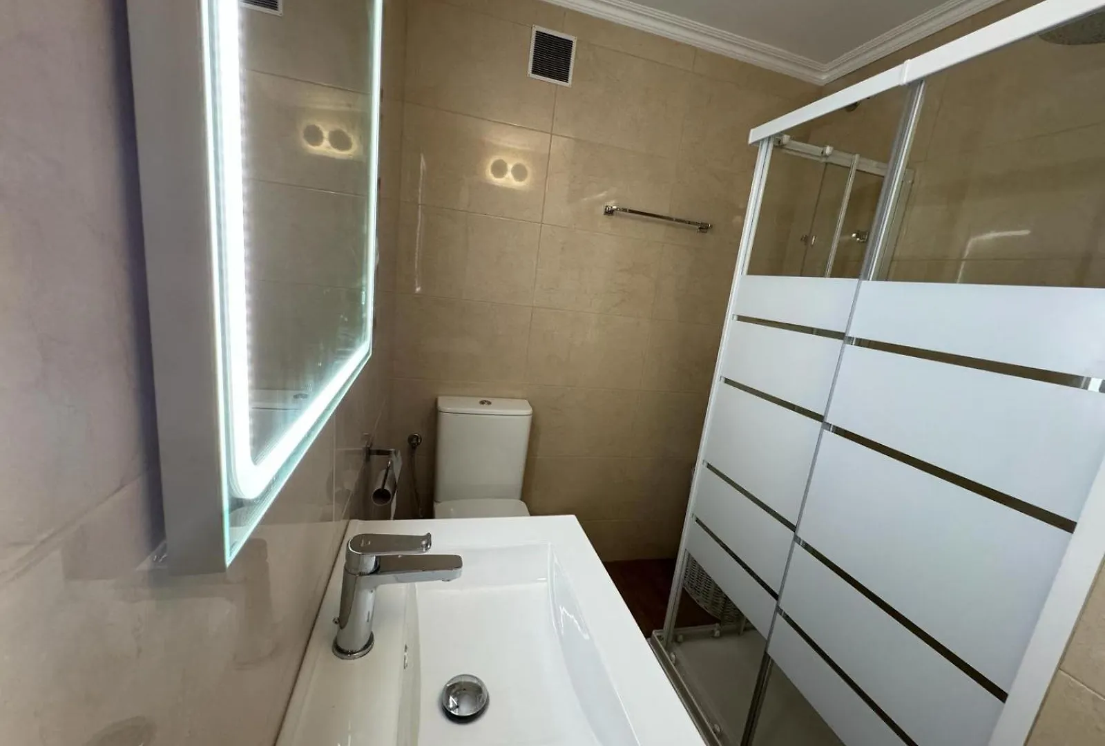 Apartamientos Roger Cambrils Lägenhet